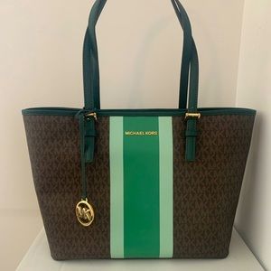 Jet Set Tote - Large